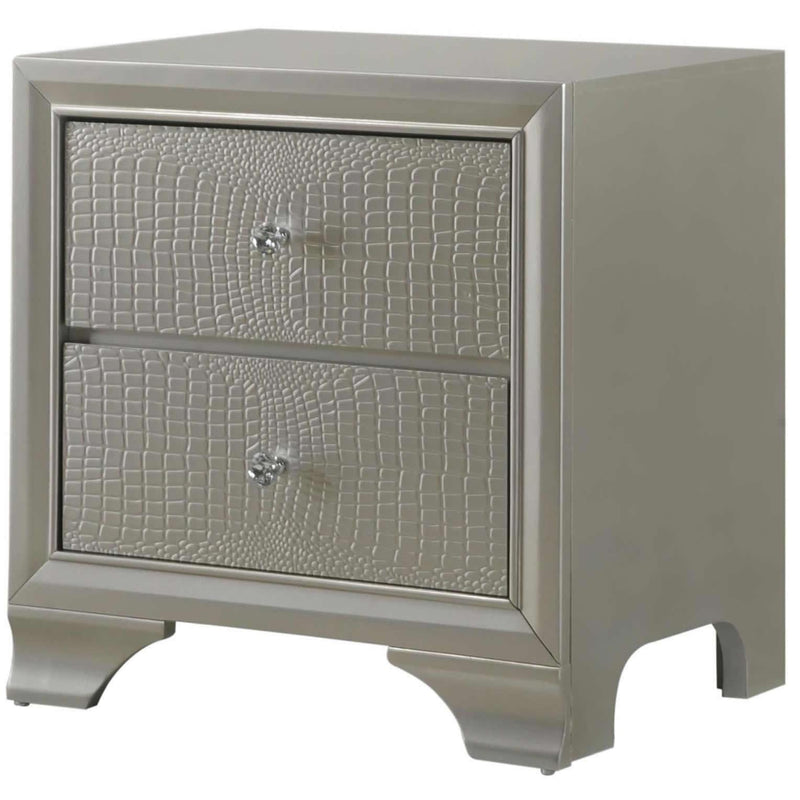  Crown Mark Lyssa B4300 7 pc King Panel Bedroom Set IMAGE 7