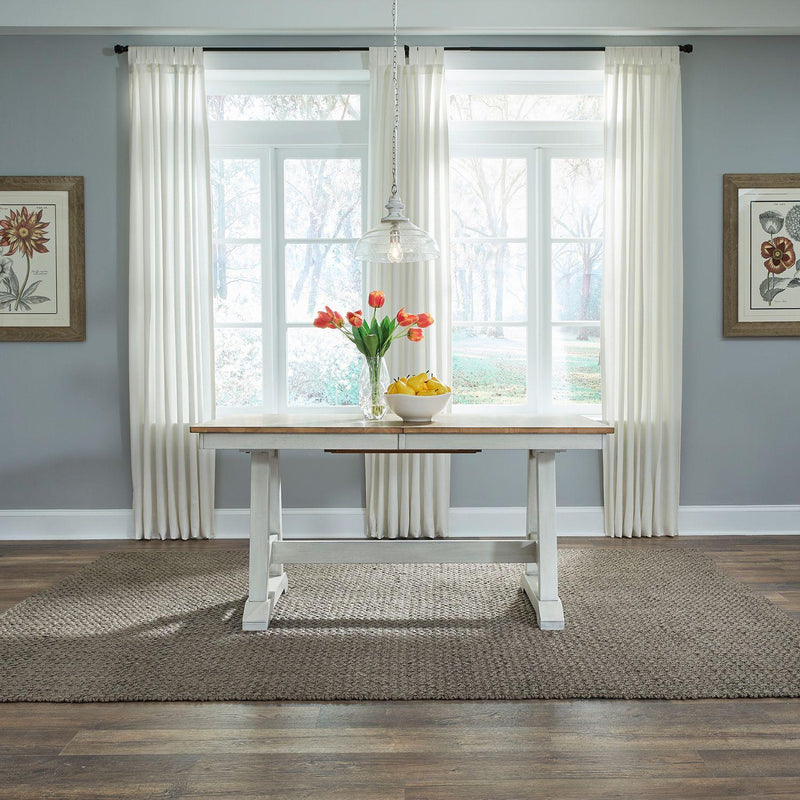 Liberty Furniture Industries Inc. Lindsey Farm 62WH-CD-5TRS 5 pc Dining Set IMAGE 3
