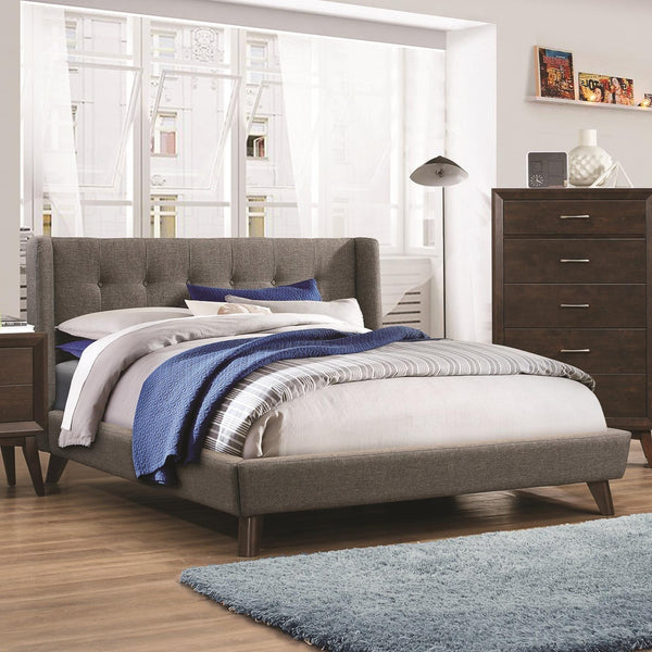Coaster Furniture Carrington Queen Upholstered Bed 301061Q IMAGE 1