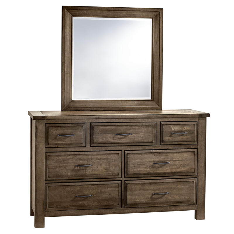 Artisan & Post Maple Road 117-003 7 Drawer Triple Dresser - Maple Syrup IMAGE 2