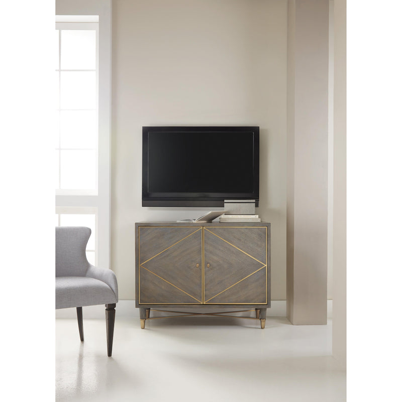 Hooker Furniture 638-85392-GRY Melange Breck Chest IMAGE 5