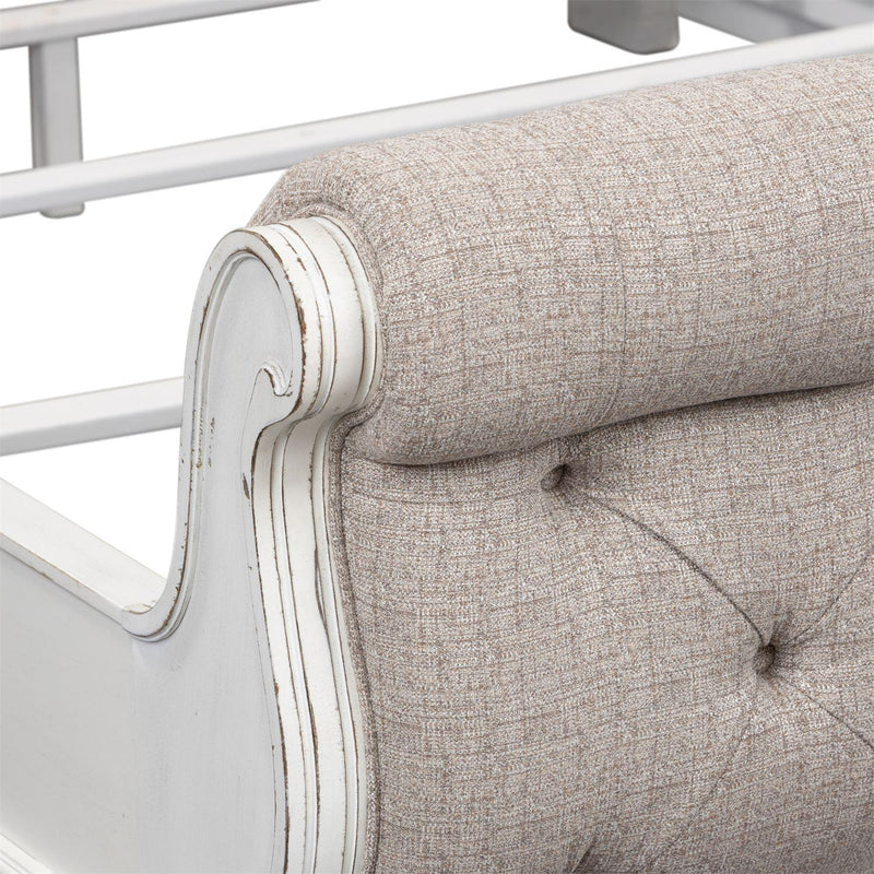 Liberty Furniture Industries Inc. Magnolia Manor 244-BR-CKUSL California King Upholstered Sleigh Bed IMAGE 6