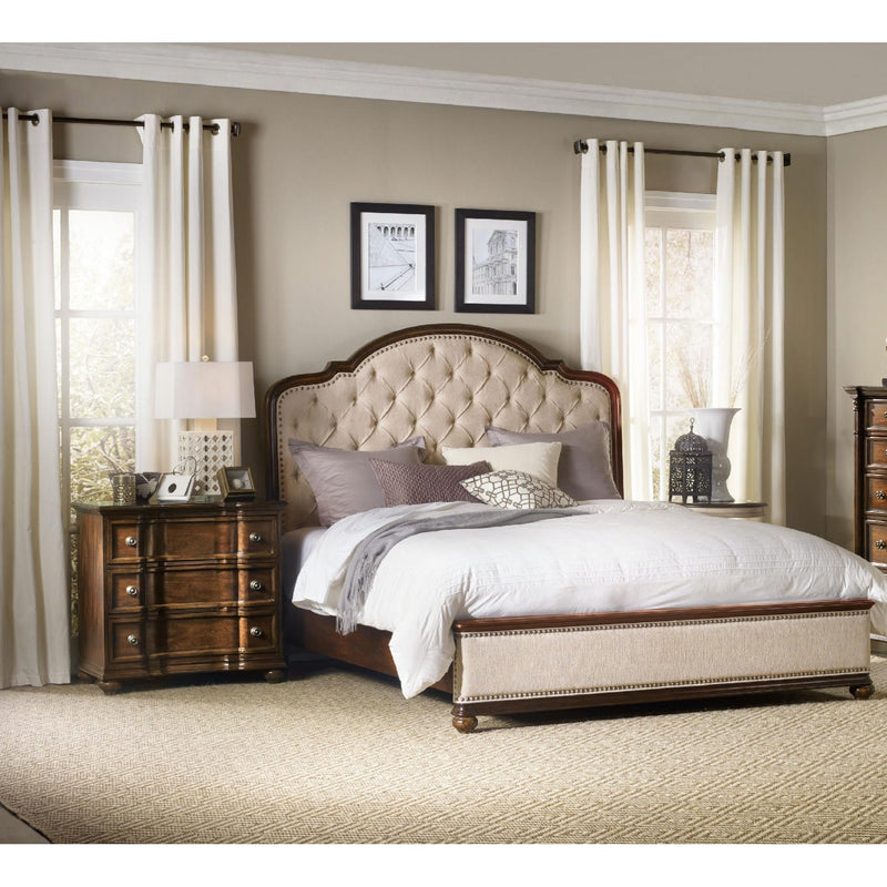Hooker Furniture 5381-90966 Leesburg King Upholstered Bed with Wood Rails IMAGE 2