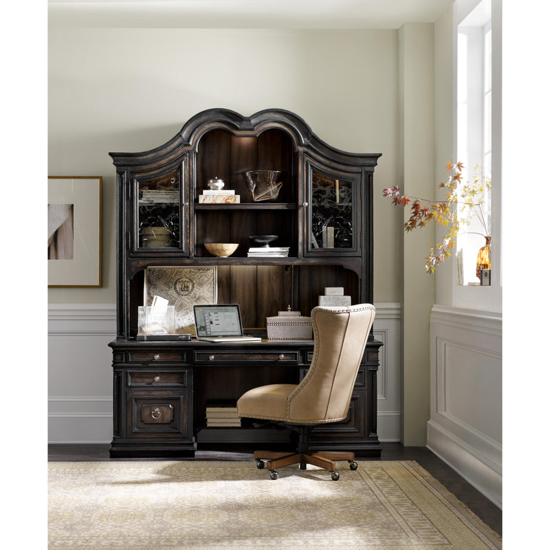 Hooker Furniture EC483-083 Lynn Executive Swivel Tilt Chair IMAGE 2