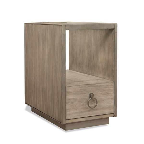 Riverside Furniture Sophie Chairside Table 50312 IMAGE 1