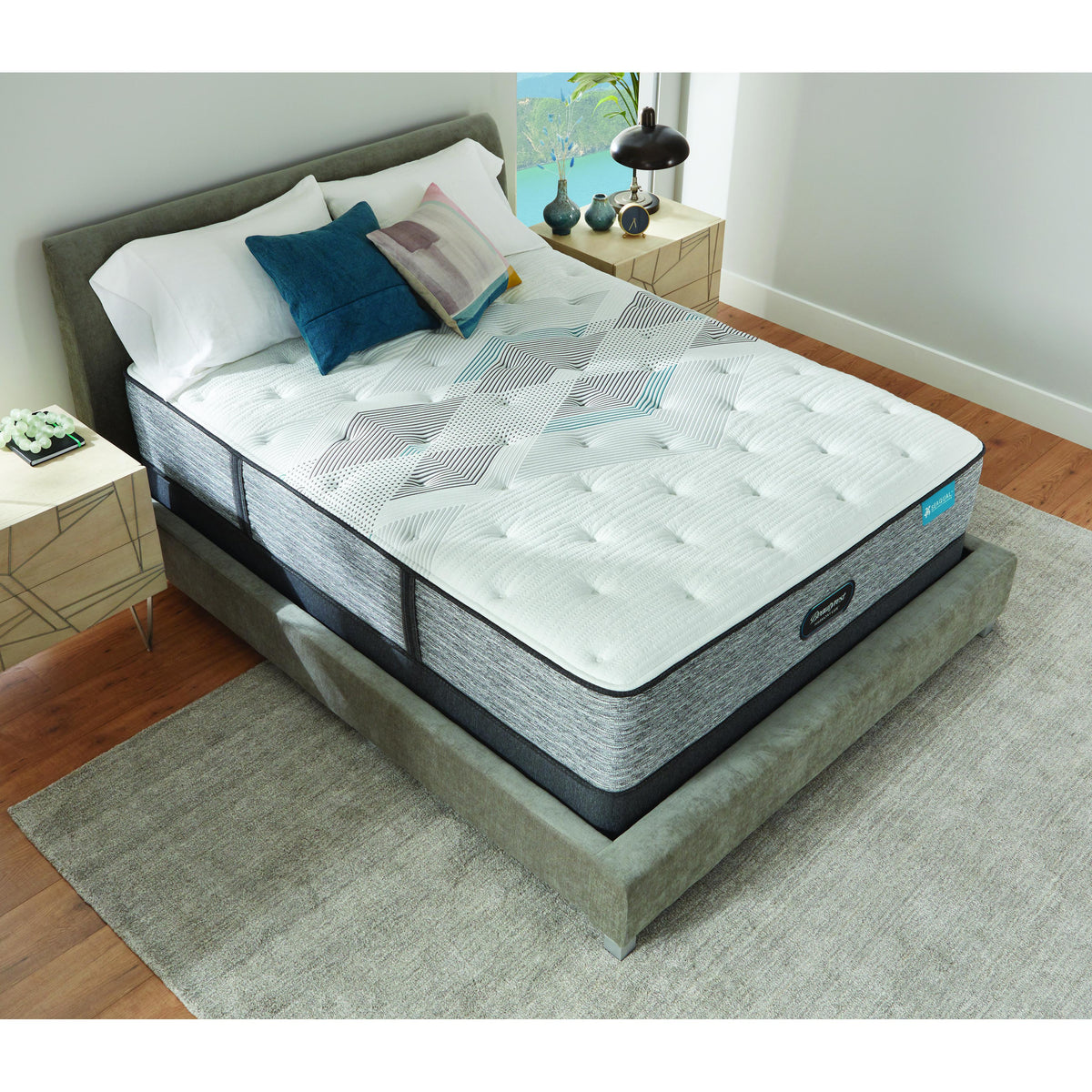 Beautyrest Harmony Lux Carbon Plush Mattress (Queen)