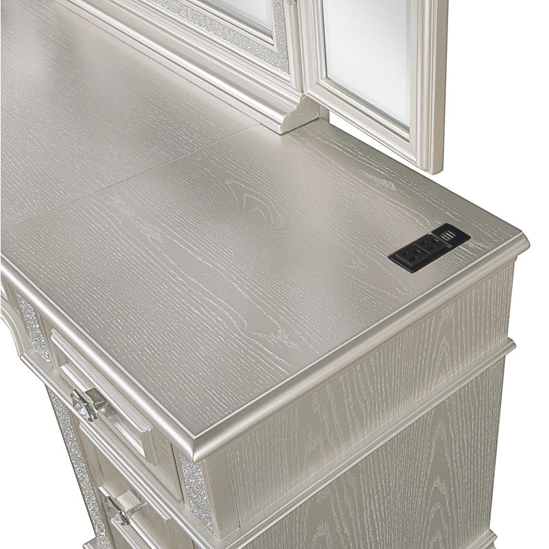  Coaster Furniture Evangeline 223397 4-Drawer Vanity Desk Makeup Table - Silver Oak IMAGE 8