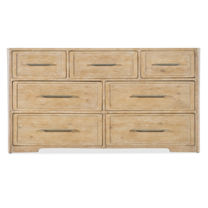 Hooker Furniture 6950-90001-80 Retreat Seven-Drawer Dresser IMAGE 2