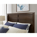 Vaughan-Bassett Lancaster County 817 King Casual Bed - Amish Walnut IMAGE 4