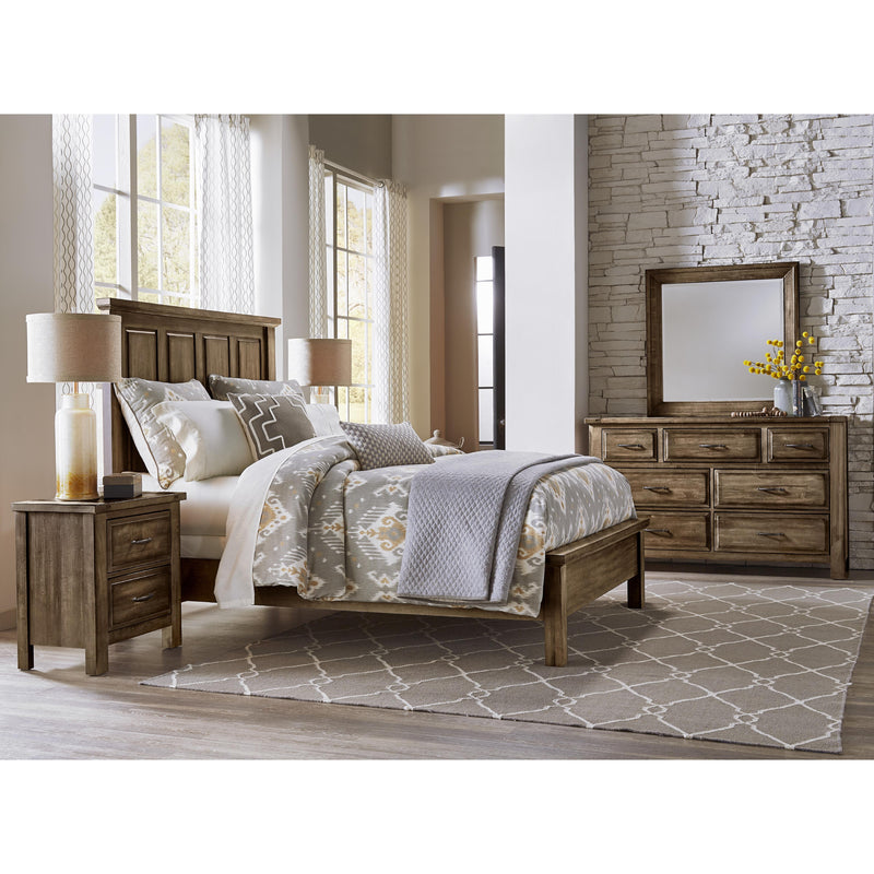 Artisan & Post Maple Road 117 Queen Mansion Bed - Maple Syrup IMAGE 2