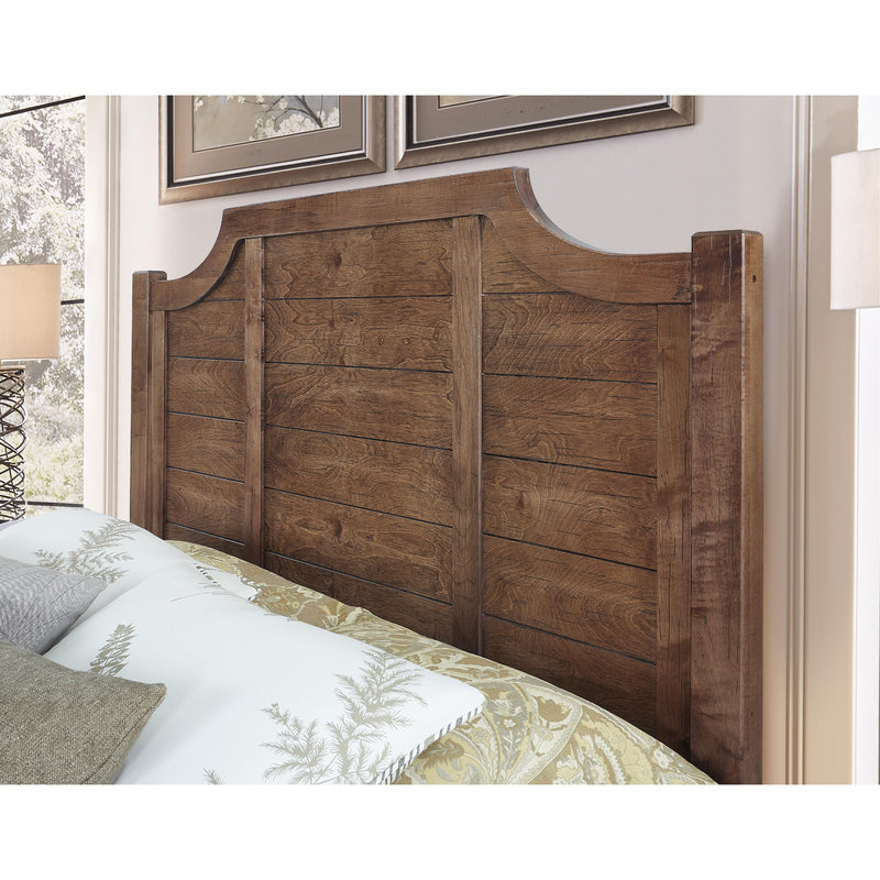 Artisan & Post Maple Road 118 Queen Scalloped Bed - Antique Amish IMAGE 3