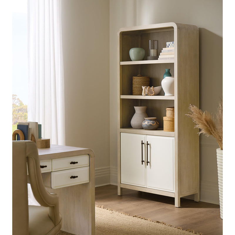  Hooker Furniture 6022-10445-80 Brixton Bookcase IMAGE 7