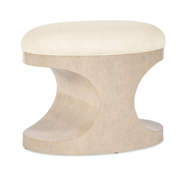  Hooker Furniture 6133-50001-80 Westwood Bench IMAGE 1