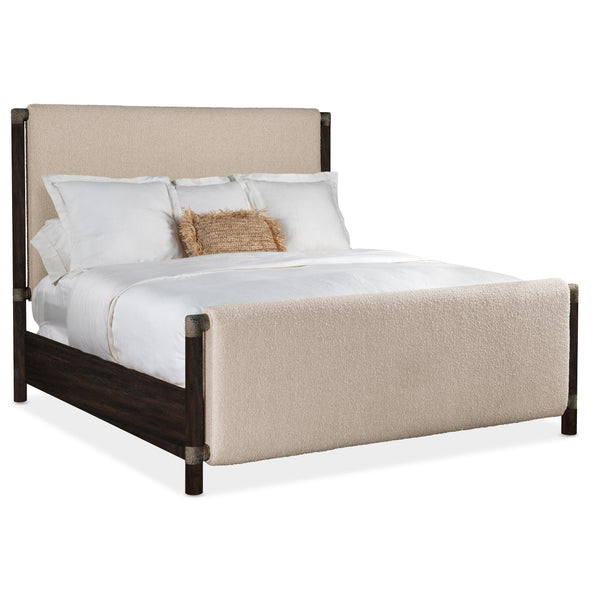  Hooker Furniture 6950-90366-99 Retreat King Upholstered Panel Bed IMAGE 1