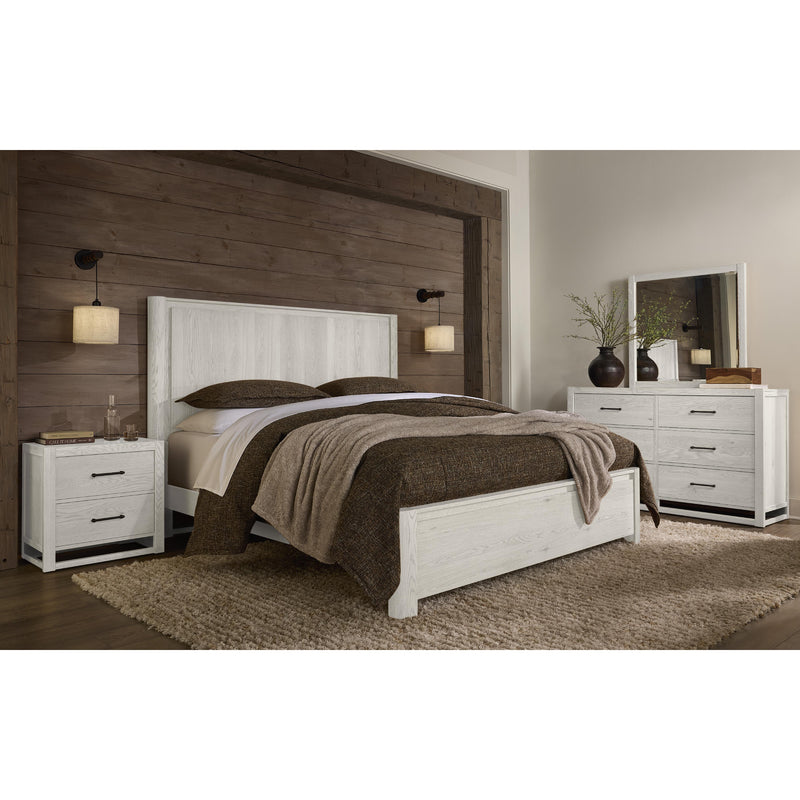  Vaughan-Bassett Lodge & Loft 844 Queen Radius Poster Bed - Soft White IMAGE 3
