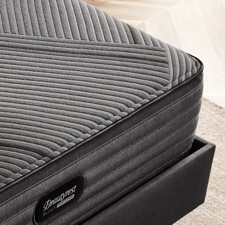 Beautyrest Black Hybrid King LX-Class Plush