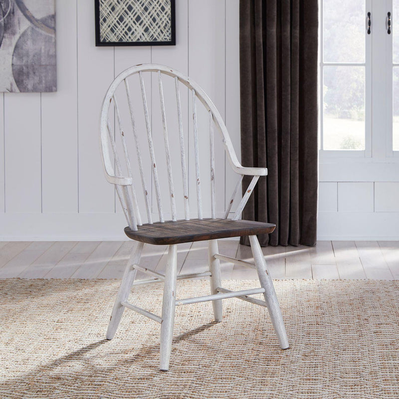 Liberty Furniture Industries Inc. Farmhouse 139WH-CD-O7TRS 7 pc Dining Set IMAGE 5
