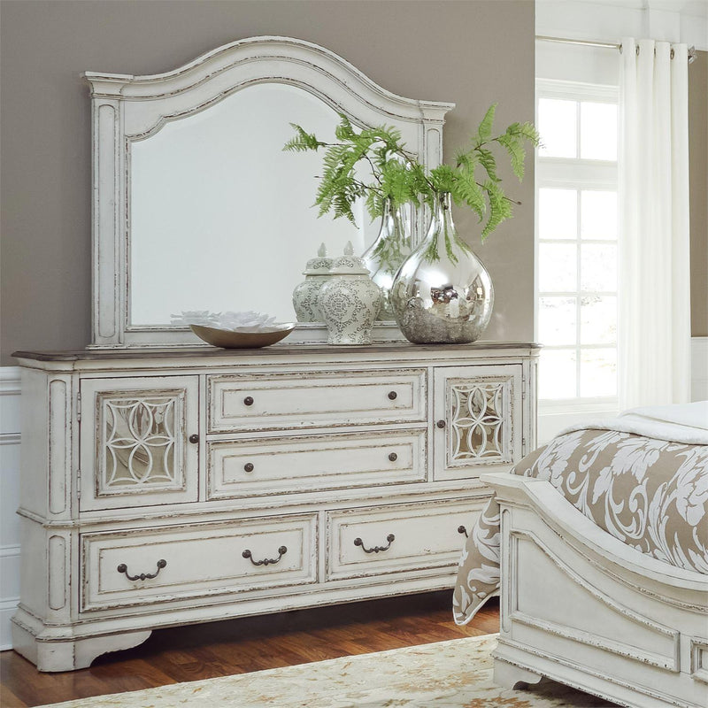 Liberty Furniture Industries Inc. Magnolia Manor Arched Dresser Mirror 244-BR52 IMAGE 4