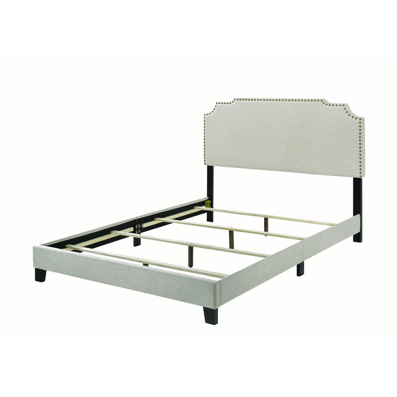 Coaster Furniture Tamarac Queen Upholstered Platform Bed 310061Q IMAGE 2