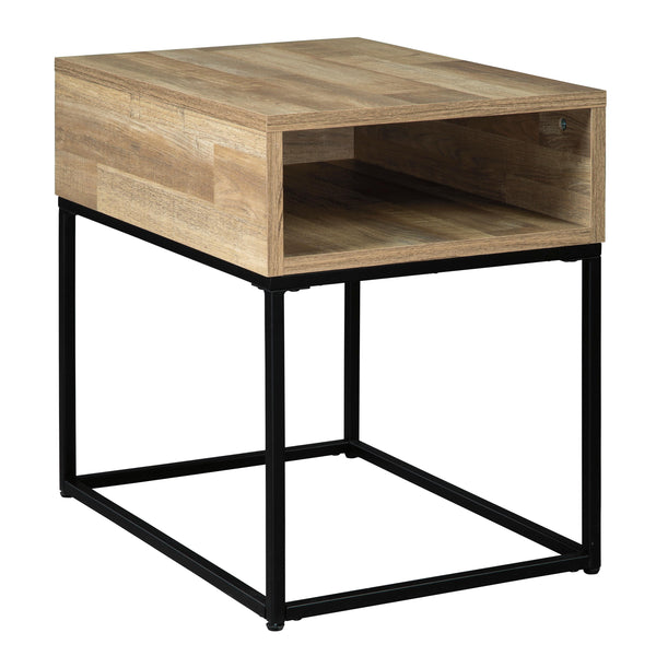 Signature Design by Ashley Gerdanet End Table T150-3 IMAGE 1