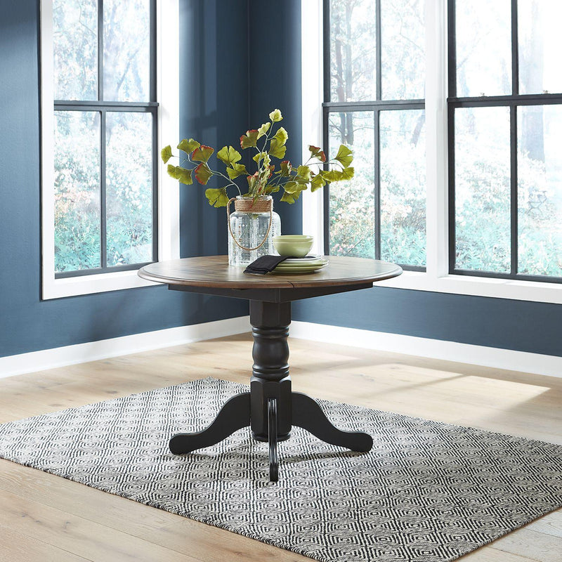 Liberty Furniture Industries Inc. Round Carolina Crossing Dining Table with Pedestal Base 186B-T4242/186B-P4242 IMAGE 2