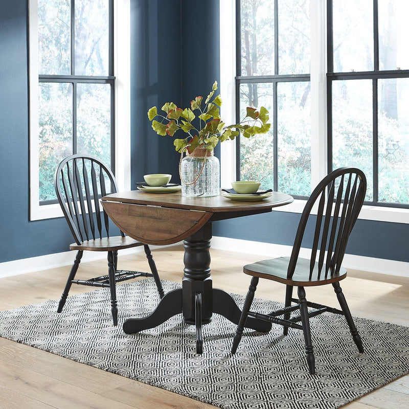 Liberty Furniture Industries Inc. Round Carolina Crossing Dining Table with Pedestal Base 186B-T4242/186B-P4242 IMAGE 6